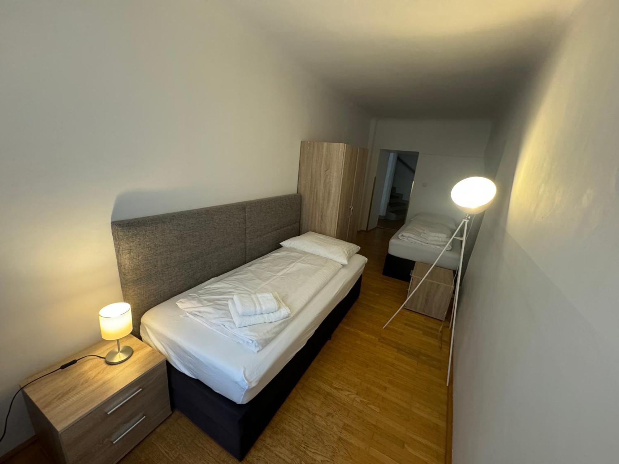 Guesthouse Mozart - Apartment House Зальцбург Екстер'єр фото